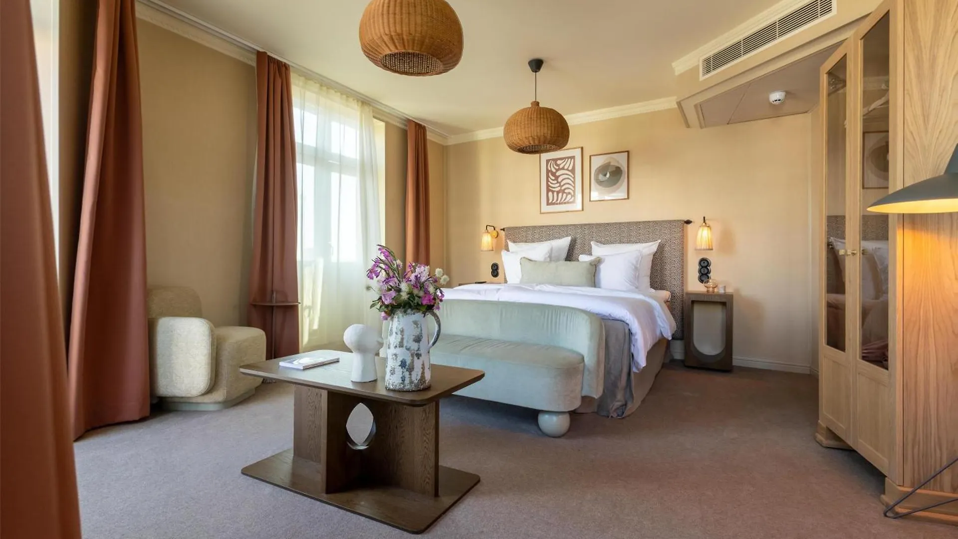 Nh Copenhagen Grand Joanne Hotel